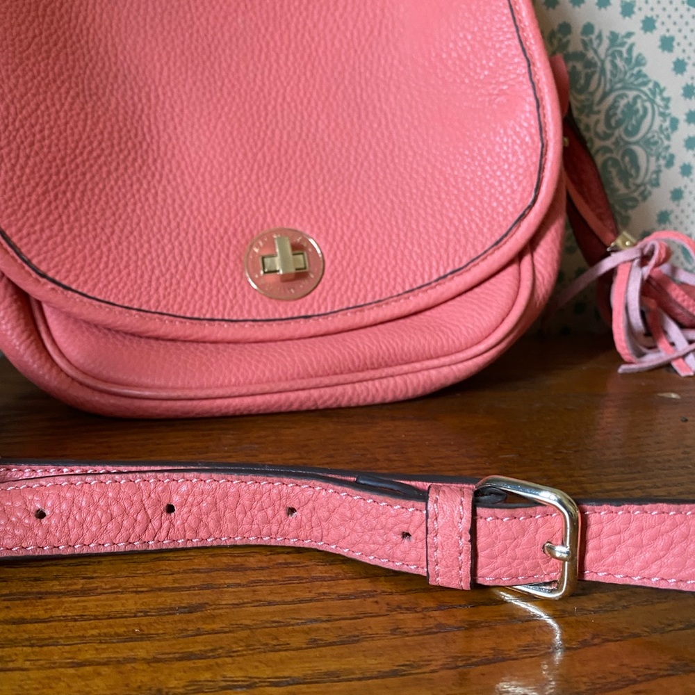 SOLD NWT Isaac Mizrah Crossbody purse. Hot color for Spring. - Picture 6 of 15